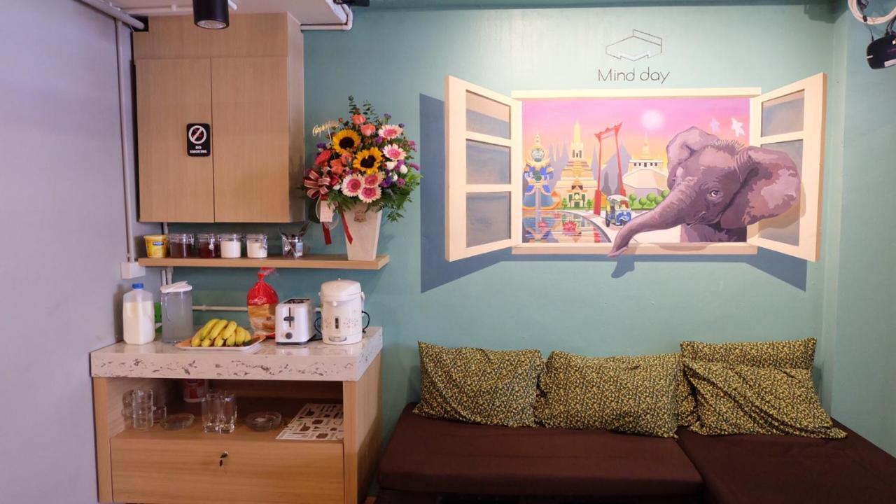 Mind Day Hostel Khaosan Bangkok Esterno foto