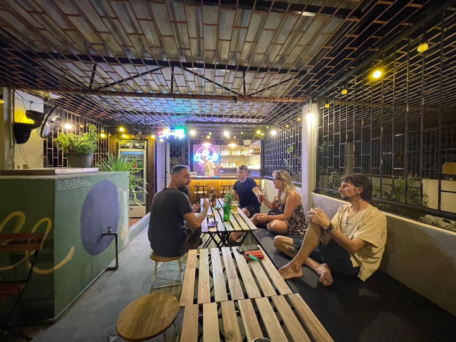 Mind Day Hostel Khaosan Bangkok Esterno foto